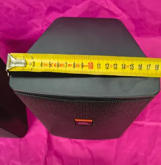 Altavoces JBL Negros