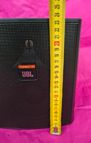 Altavoces JBL Negros