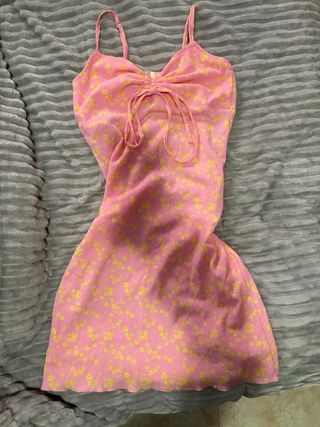 Pantalones lsrgos y cortos, faldas y vestidos