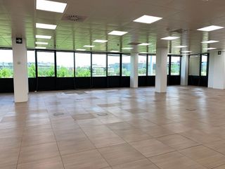 Oficina en alquiler en El Soto de la Moraleja en Alcobendas