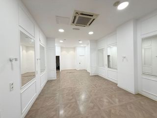 Local comercial en alquiler en Paseo Independencia en Zaragoza