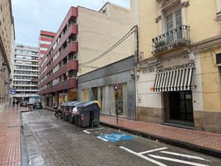 Local comercial en alquiler en Paseo Independencia en Zaragoza