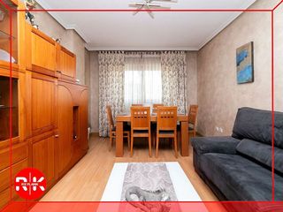 Piso en venta en El Puerto en Coslada