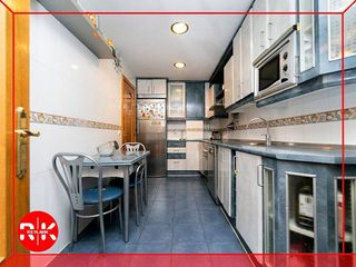 Piso en venta en El Puerto en Coslada