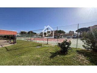 Piso en venta en Santa Margarida en Roses