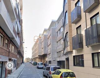 Local comercial en alquiler en O Berbés - Peniche en Vigo
