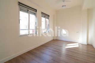 Piso en alquiler en Nou Moles en Valencia