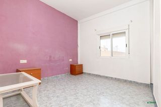 Piso en venta en Los Ángeles - Cruz de Caravaca en Almería