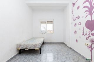 Piso en venta en Los Ángeles - Cruz de Caravaca en Almería