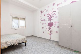 Piso en venta en Los Ángeles - Cruz de Caravaca en Almería