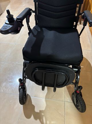 Silla de ruedas eléctrica automática