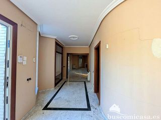 Chalet en venta en Linares