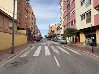Local comercial en alquiler en Riba-roja de Túria
