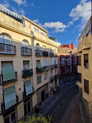 Piso en alquiler en Bellas Vistas en Madrid