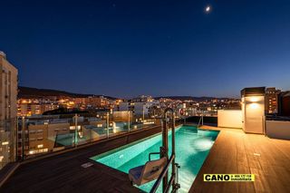 Piso en venta en Barrio Alto - San Félix - Oliveros - Altamira en Almería