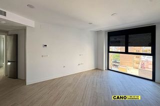 Piso en venta en Barrio Alto - San Félix - Oliveros - Altamira en Almería