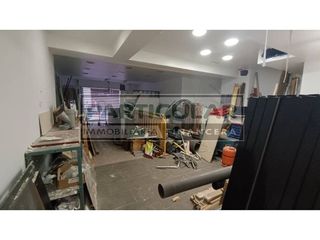 Local comercial en venta en Centre - Eixample – Can Llobet – Can Serra en Barbera del Vallès
