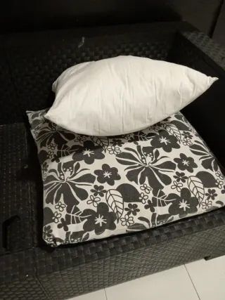 Divano da Esterno in Plastica 2 Posti Nero