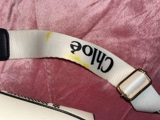 Bolso de Hombro Blanco y Negro