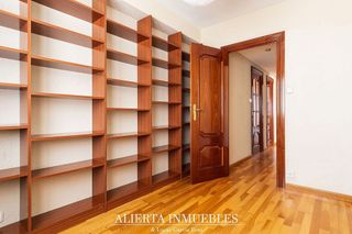 Ático en venta en Avda. Cataluña en Zaragoza