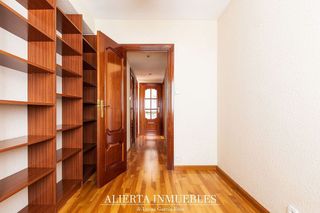 Ático en venta en Avda. Cataluña en Zaragoza