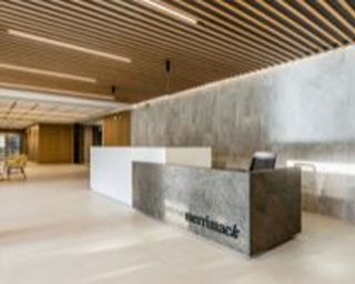 Oficina en alquiler en San Juan Bautista en Madrid