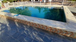 Chalet en venta en Yecla