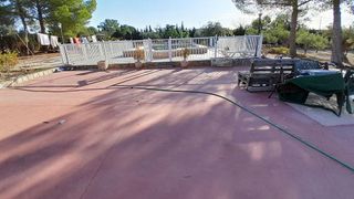 Chalet en venta en Yecla