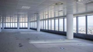 Oficina en alquiler en La Paz en Madrid