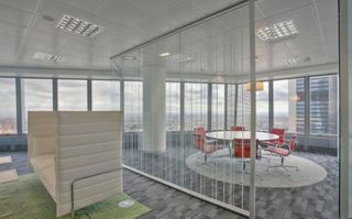 Oficina en alquiler en La Paz en Madrid