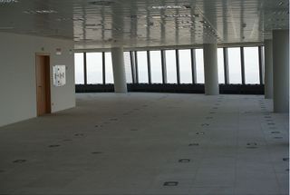 Oficina en alquiler en La Paz en Madrid