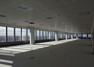 Oficina en alquiler en La Paz en Madrid