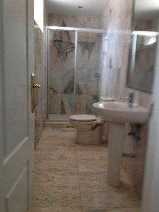 Casa adosada en venta en Renfe - Bulevar 1º y 2º Fase en Jaén