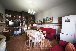 Chalet en venta en Tomelloso