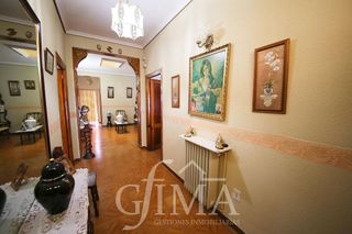 Chalet en venta en Tomelloso