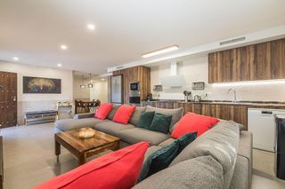 Chalet en venta en Peña de las Águilas en Elche