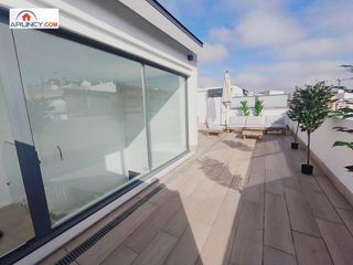 Ático en alquiler en La Florida en Sevilla