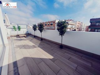 Ático en alquiler en La Florida en Sevilla