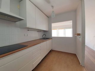 Piso en alquiler en Albufereta en Alicante