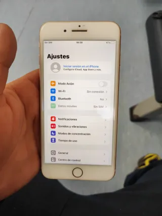 iPhone 8 Plus 64 GB Oro