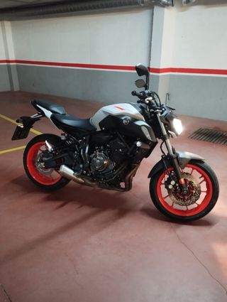 Yamaha MT-07