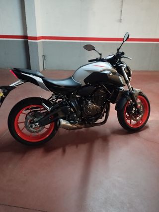 Yamaha MT-07