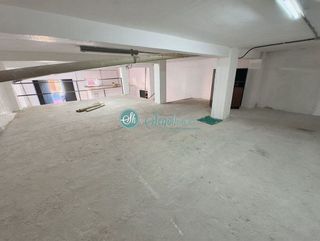 Local comercial en venta en El Cerro - Carretera de San Rafael en Segovia