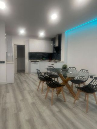 Piso en venta en La Caleta - La Viña en Cádiz