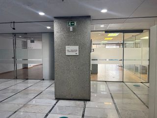 Oficina en alquiler en Castillejos en Madrid