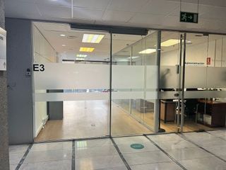 Oficina en alquiler en Castillejos en Madrid