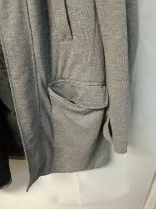 Abrigo Zara Gris Hombre