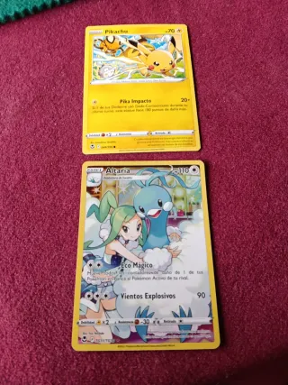 Cartas Pokémon Altaria y Pikachu