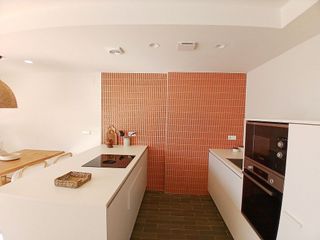 Ático en alquiler en Eixample Nord – La Devesa en Girona