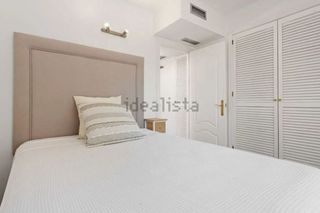 Casa adosada en alquiler en Nueva Andalucía centro en Marbella